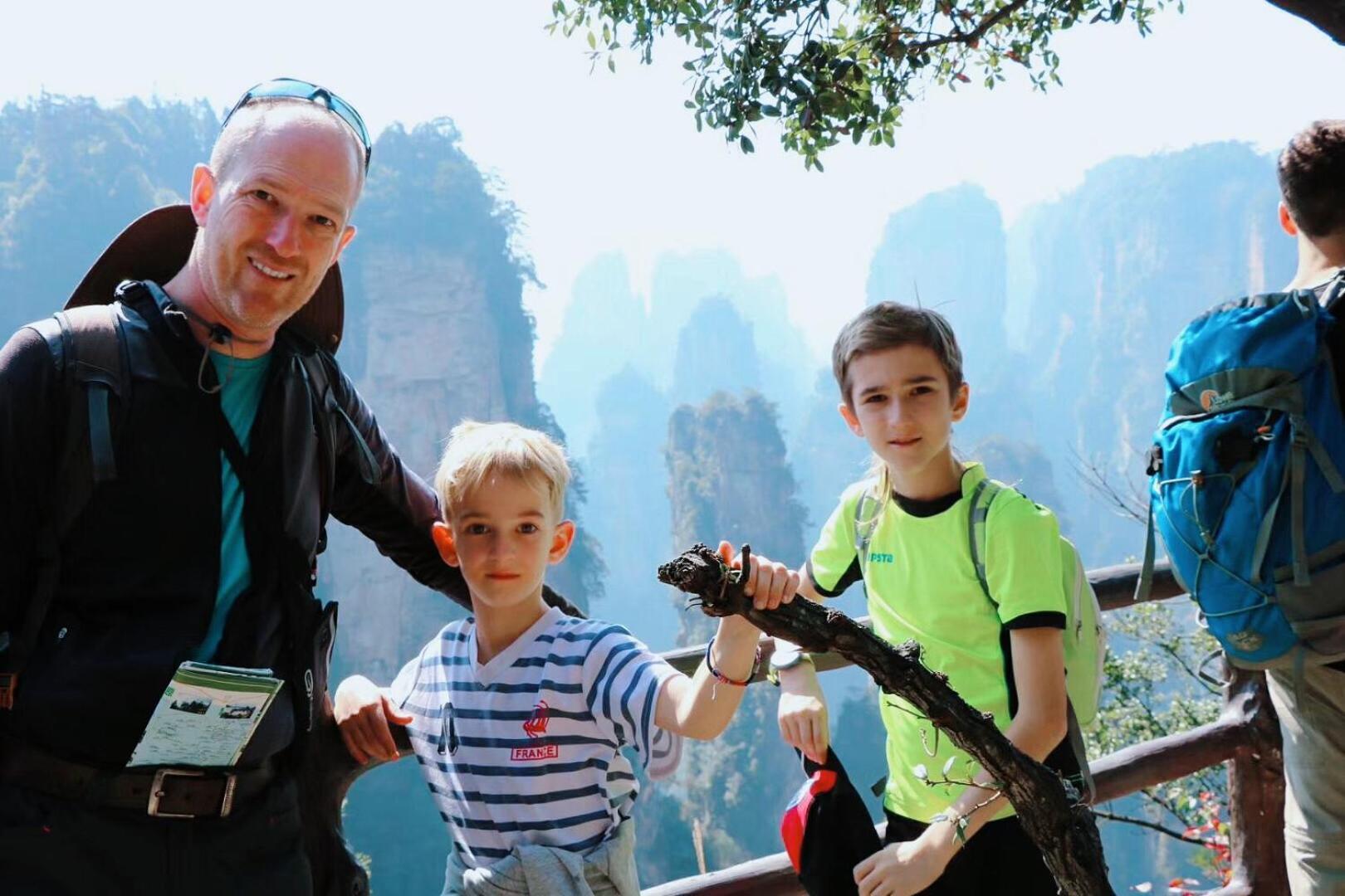 Tongfu Inn Zhangjiajie Buitenkant foto