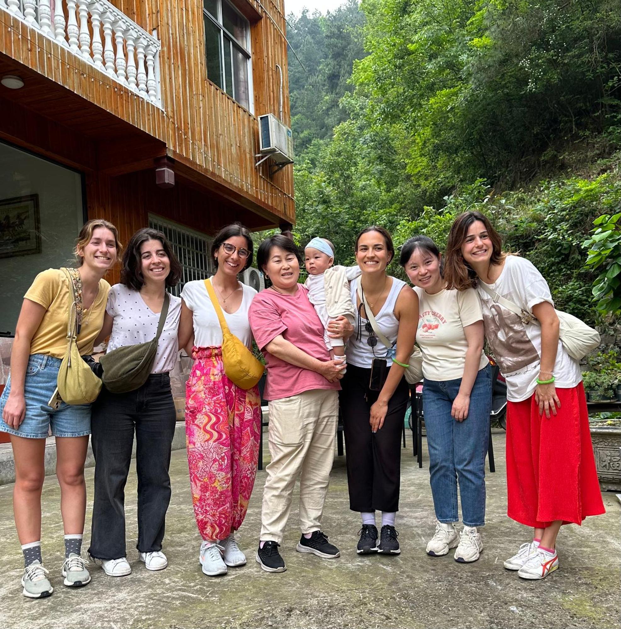 Tongfu Inn Zhangjiajie Buitenkant foto